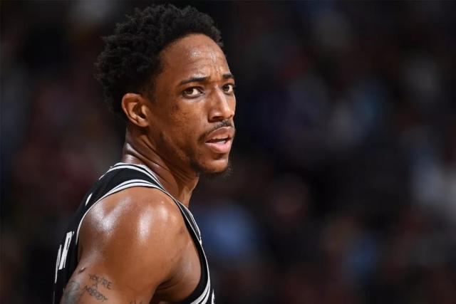 库里文班亚马缺阵克雷空砍27分 勇士不敌马刺